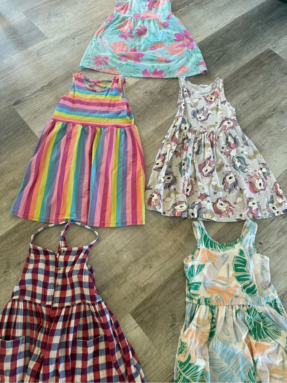 The Childrens Place girls dress
